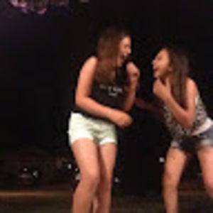 Meet your Posher, Ella